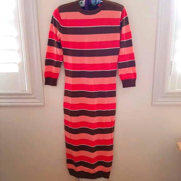 Beautiful Esteez Maxi Dress - Picture 1 of 6